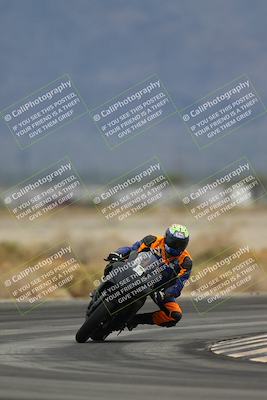 media/Nov-15-2025-Race Pace (Sat) [[8de605a2d8]]/Non Verified Riders (1st 20 Minutes)/Turn 4 (1010am)/